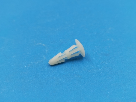 兴泰达PC板平头间离柱